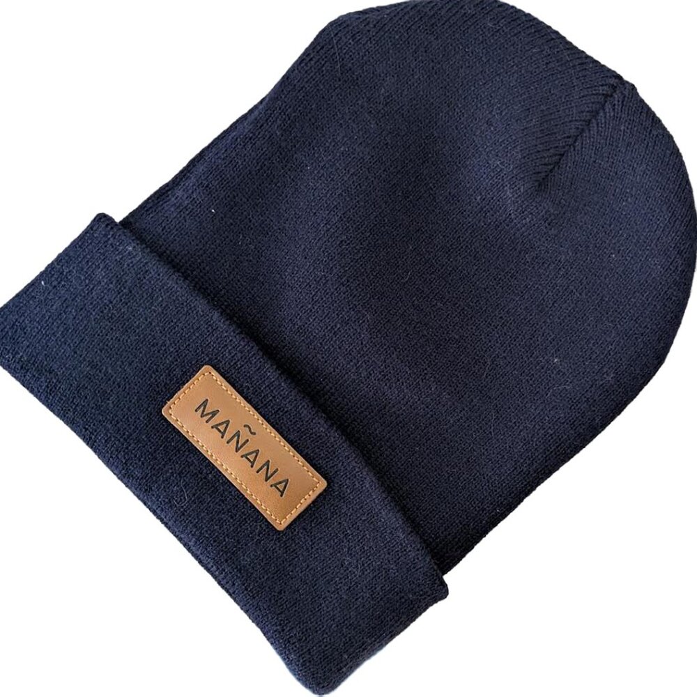NWOT Navy Blue Mañana Beanie